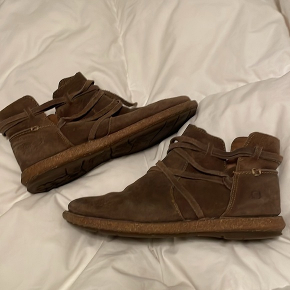 Born Tarkiln Brown Leather Ankle Boots 7.5M-never wore - too big - Picture 5 of 5